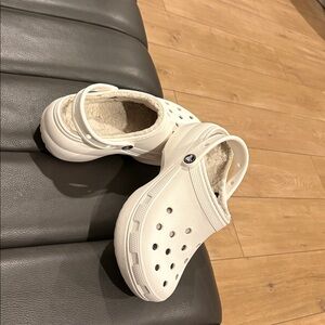 Clossic Platform Lined Clog Crocs Size 8